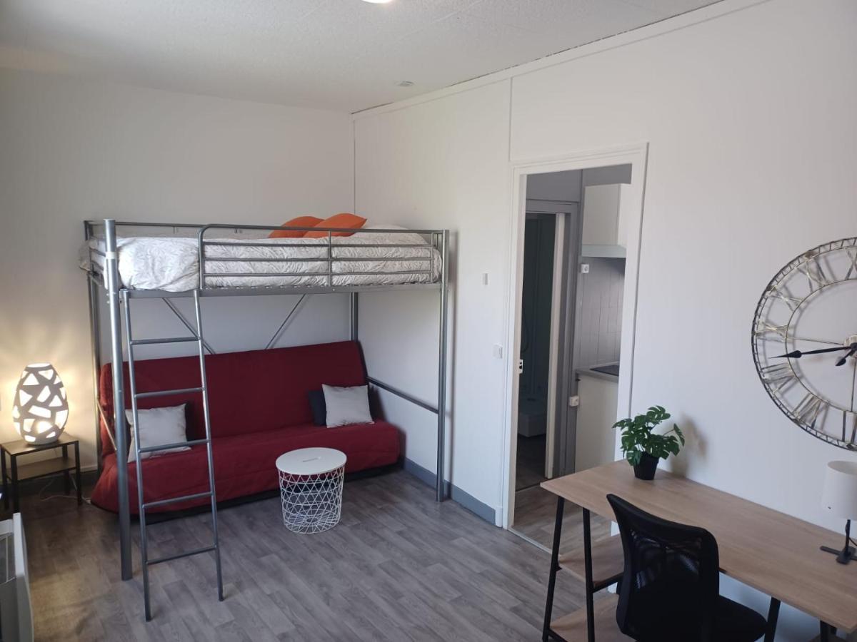 Le Carnot Proche Gare Et Iut Chez Adrien Appartement Saint-Quentin  Buitenkant foto